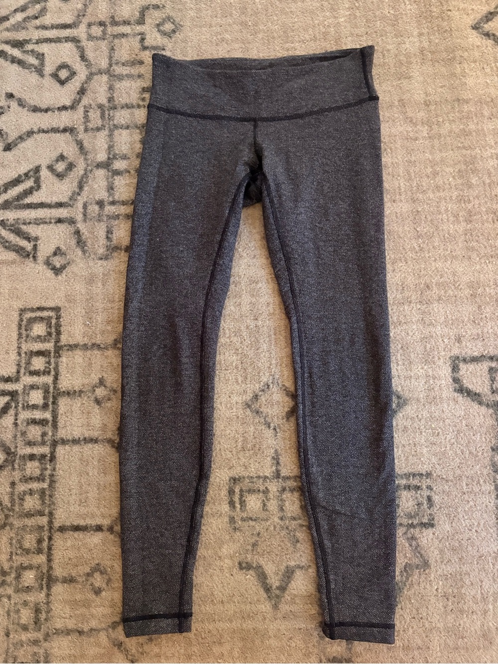 Lululemon wonder under leggings